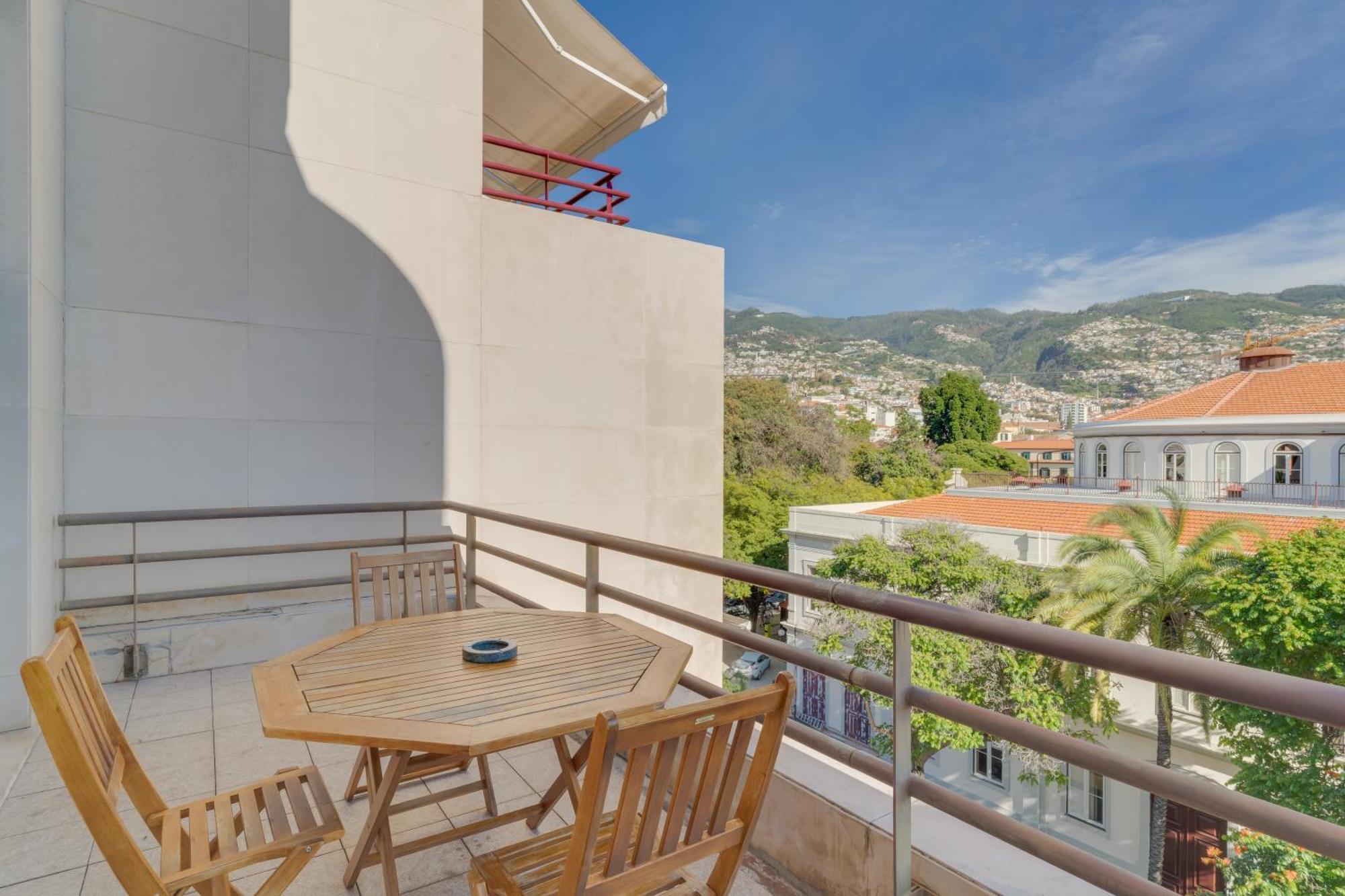 Ferienwohnung Avenida Arriaga 405 Funchal  Exterior foto